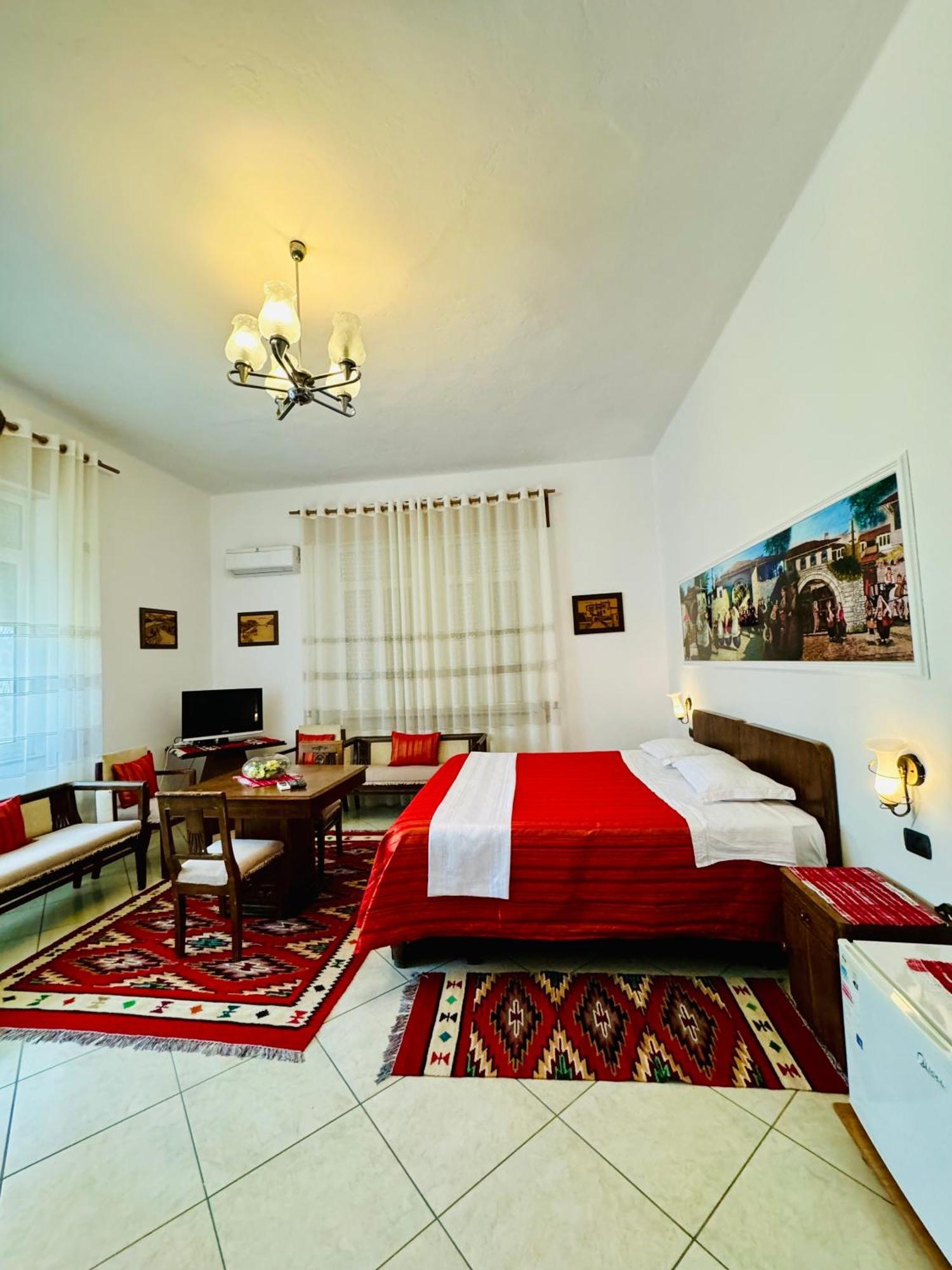 Hotel Kaduku ชโคเดอร์ ภายนอก รูปภาพ