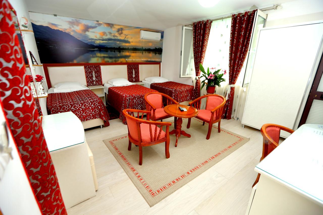 Hotel Kaduku ชโคเดอร์ ภายนอก รูปภาพ